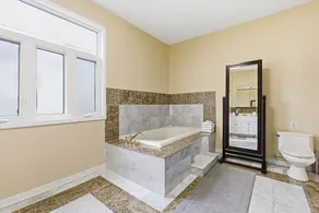 At Home in Andersonville - Close to Foster Beach and the Red Line by AllSet Turnover - Image 5
