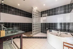 A/C House 4BR/10P with Pool – 40 min from Cannes - Image 2