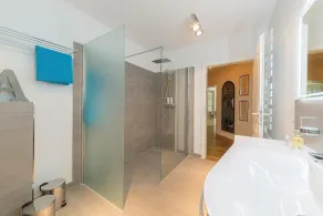 New, bright and friendly beach vacation apartment for up to 6 people with sauna - Image 4