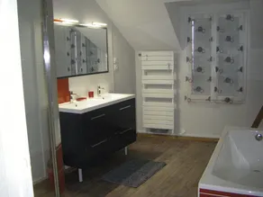 Maison Semi-Troglodyte, 4 A 8 Couchages - 5 Min D Amboise - Vue Sur le Chateau - Image 3