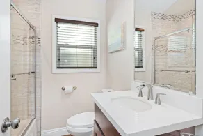Newport Dream Vacation Home - Cottage avant avec air central! - Image 2