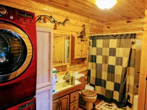 Private & Secluded Yatesville Lake Cabin Rental, Lakeview, Wifi, Kayaks, Arcade! - Image 2