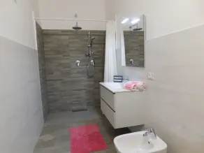 Confortevole appartamento ad uso esclusivo - Image 5