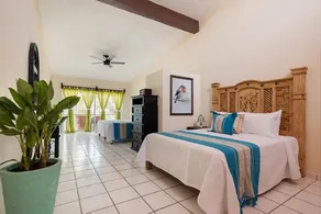 Master Apartment at Casa Villa - Image 3