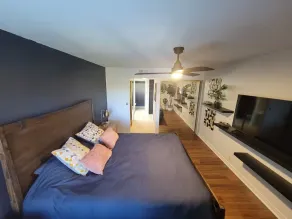 Unique large desert(+) rental opportunity - Image 3