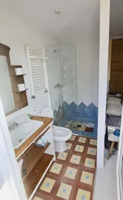 Large, very quiet house close to the center, swimming pool, 5 minutes from the beach. Saturday to Saturday - Image 2