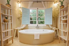 Finca Naranja Ronda - Four Bedroom Villa, Sleeps 10 - Image 2
