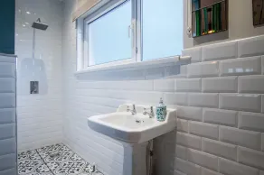 Tide & Tee - 2 Bedroom Apartment - Penally - Tenby - Image 2