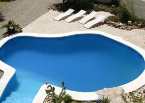 Wonderful country house with private pool - Image 3