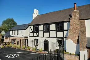 The Crown Inn Lea - Image 4