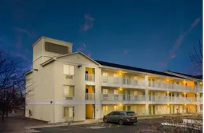 Birch Hill Suites Extended Stay Lake Charles - Sulphur - Image 4