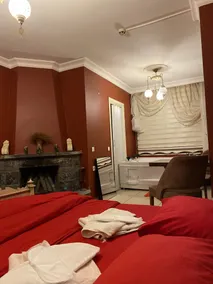Agva Heaven Hill Jacuzzi and Fireplace Boutique Hotel - Image 3