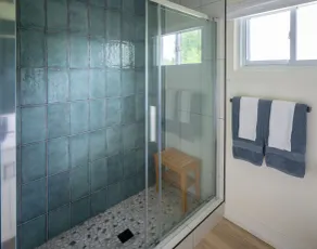 Newly-Renovated, 3-Bedroom Cottage + Bunkie, Steps to Private Beach, Grand Bend! - Image 5