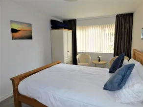 10 Vista Court - Fantastisk panoramautsikt mot staden och havet från denna första våningen lägenhet - Image 4
