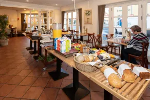 Foldens Bed & Breakfast - Image 3