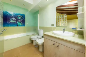 Villa 'Can Magraner' avec vue sur les montagnes, Wi-Fi et climatisation - Image 4