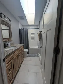 Quiet Home in the woods - Image 2