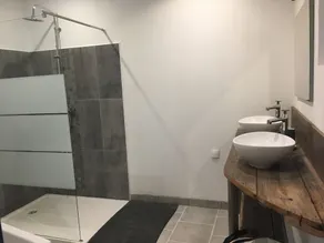 Gîte LEGOTINE: Großes Bauernhaus restauriert - Image 3