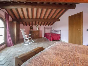 Beautiful apartment in villa with pool, WIFI, TV, terrace and pets allowed, close to San Gimignano - Image 5