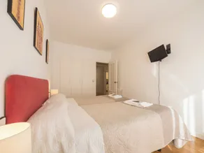 Apartamento a 2 Minutos Caminando de la Clínica Universitaria - Image 4