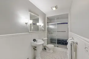 12 bedroom MANSION Sleeps 26. Family & Corp events PRICE MATCH on similar size! - Image 3