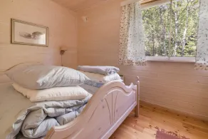 Cabin - Sleeps 6 - Pets Ok - Pato - Parking - Image 5