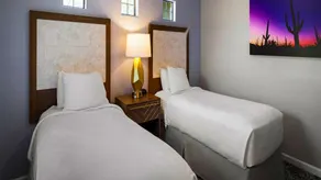 2br Unit- Golfing, Caving and a Music Hall! - Image 3