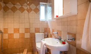Gerovasis Apartments - Image 3