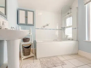 2 chambres à coucher à Colwyn Bay - Image 3