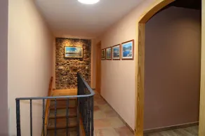 Rustikales Bauernhaus ideal für Familien mit eigenem Pool und großem Garten - Image 2