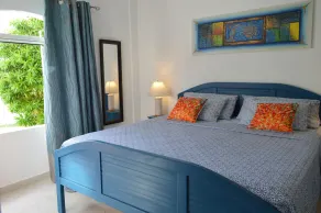 NY: Royal Palms Apartment ... Ocean front, Silver Sands Beach! - Image 5