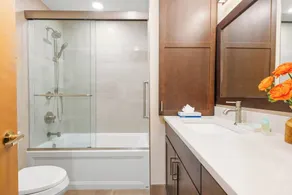 Lovely 3 bedroom Mountain side home with Den! Easy access to bike bath and only 5 blocks to Main Street, Frisco. - Image 5