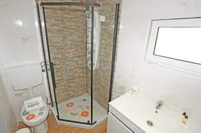 S 01 - 1 Bed Apartment in Quinta Silvestre - Image 5