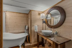 Charming 3/2.5 Cottage in Mirror Lake Near Downtown!!! - Image 3
