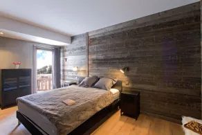 Chalet Montagnard avec bain à remous + sauna privés! Proche du télésiège - Image 5