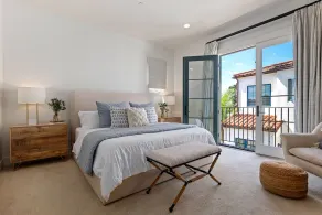 Modern Luxury Condo In Uptown SB - Image 5