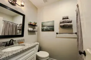 Modern, Family-Friendly Space, Quick KC Downtown, Driveway, Quiet Road & Nature! - Image 4