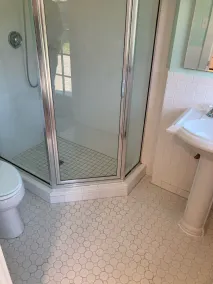 Neu renoviert, zu Fuß erreichbar zu zwei der besten Strände von Newport! - Image 3