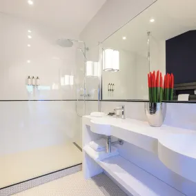 Les Suites BB, Champagne Besserat de Bellefon - Image 4