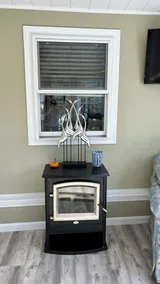 Cozy, clean, relaxing beach cottage awaits you!! - Image 2