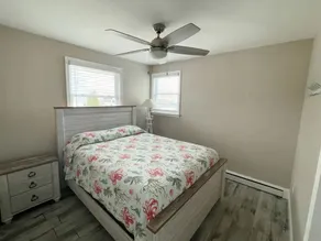 33rd St Unit A 2BR Beach Home Hideaway Parking - Image 3