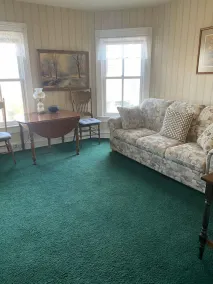 AH #21 · AH #21 Queen Suite w/SS/Fridge - Image 3