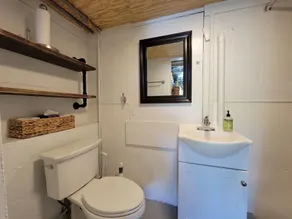 Surfside - Dock with bar area / Gentle lot / Cozy Retreat - Image 5