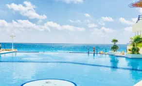 Ocean View Apartments - Image 5
