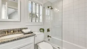 Secluded Oasis in East Hampton, Walk to Town, Bike to the Beach, with... - Image 5