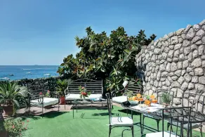 Guest House em Massa Lubrense com 2 quartos e capacidade para 4 pessoas - Image 3