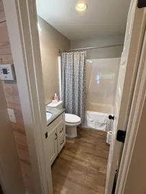 \"Split Rock Cove\"- Located in Rock Creek - Image 2