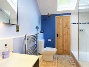 Stylish barn conversion in the heart of Dorset. - Image 3