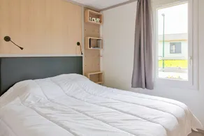 Chalet pour 4 dans une résidence avec piscine - Image 4