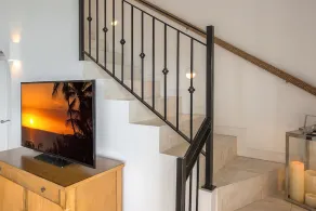 * Valeur incroyable *, grande villa de luxe en bord de mer avec femme de chambre / cuisinière - Image 2